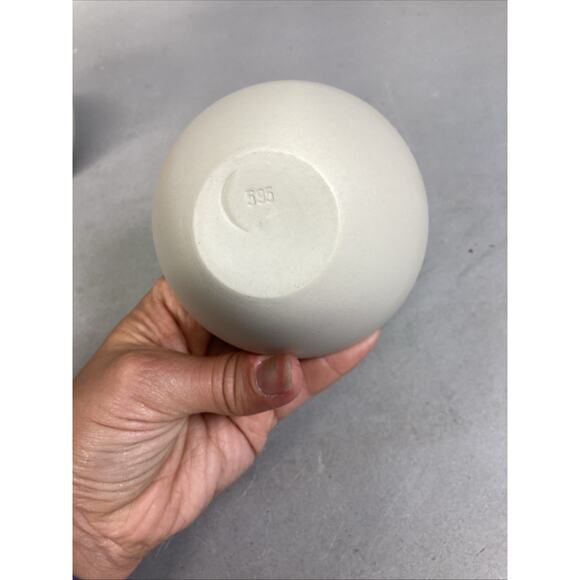 Set Of 4 Rice Or Condiment Bowls - 3.75”D - Picture 13 of 13